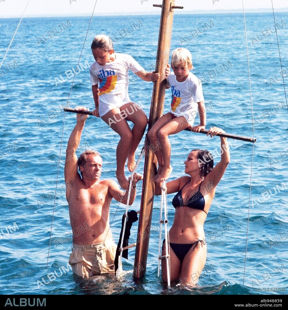 I'M GETTING A YACHT, 1980 (MI FACCIO LA BARCA), directed by SERGIO CORBUCCI. Copyright CAPITAL FILM.