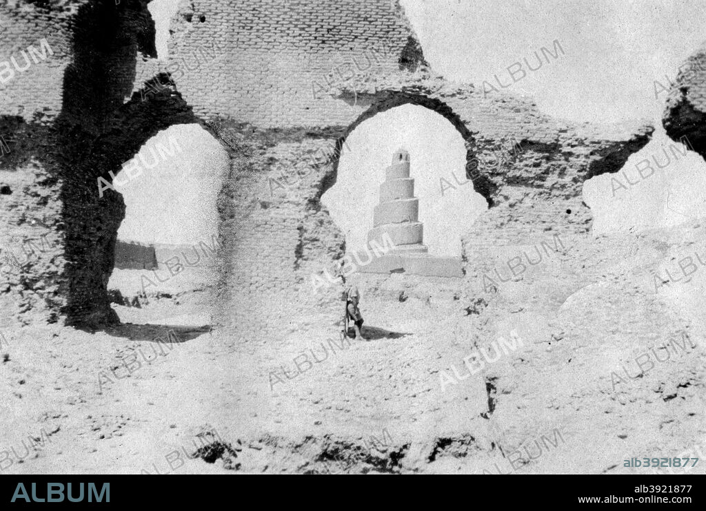 Great Mosque of Samarra, Iraq, 1918.