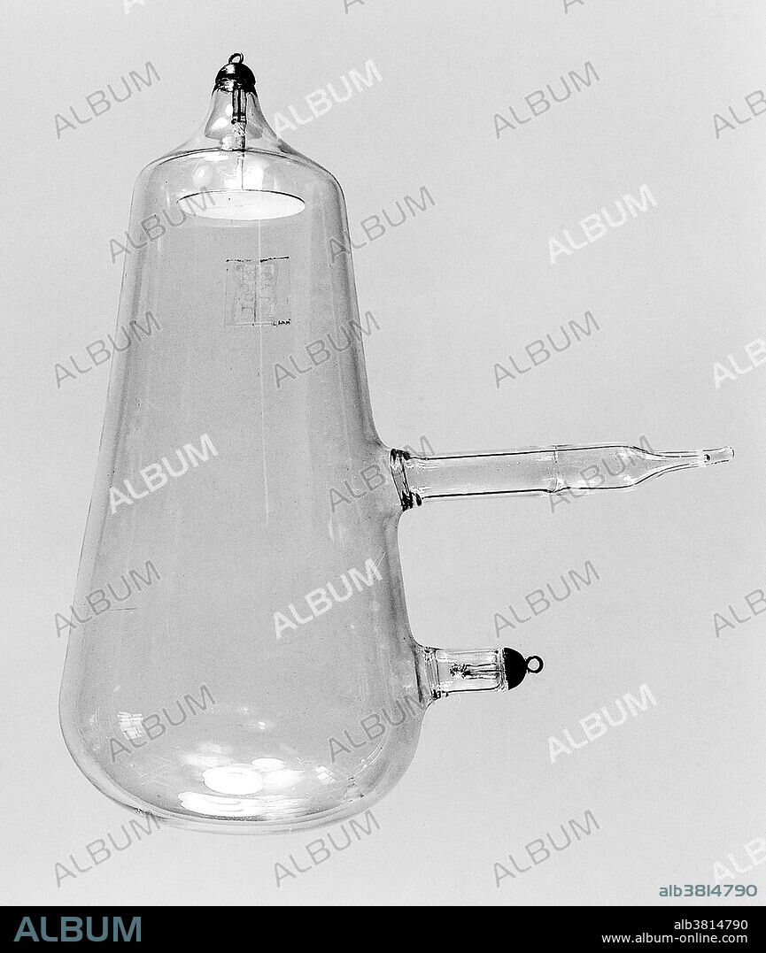 Crookes' type discharge tube with anode in shape of Maltese Cross for demonstrating that cathode rays travel in straight lines. Sir William Crookes (1832 - 1919) was an English chemist and physicist who worked on spectroscopy. He was a pioneer of vacuum tubes, inventing the Crookes tube which was made in 1875. Crookes was the inventor of the Crookes radiometer.