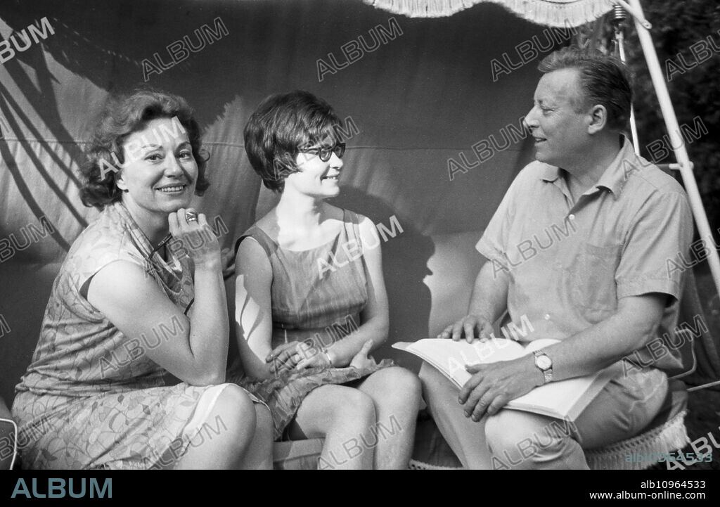 The german actor couple Hans Caninenberg und Lola Muethel, Germany 1960s.