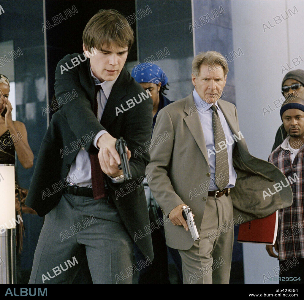 HARRISON FORD und JOSH HARTNETT in HOLLYWOOD HOMICIDE, 2003, unter der Regie von RON SHELTON. Copyright COLUMBIA PICTURES.