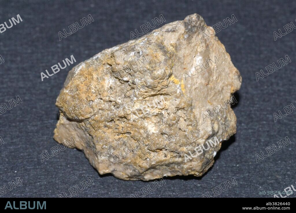 Calamine is an historic name for an ore of zinc. Calamine is no longer a valid term in mineralogy, instead being replaced by Smithsonite and Hemimorphite.