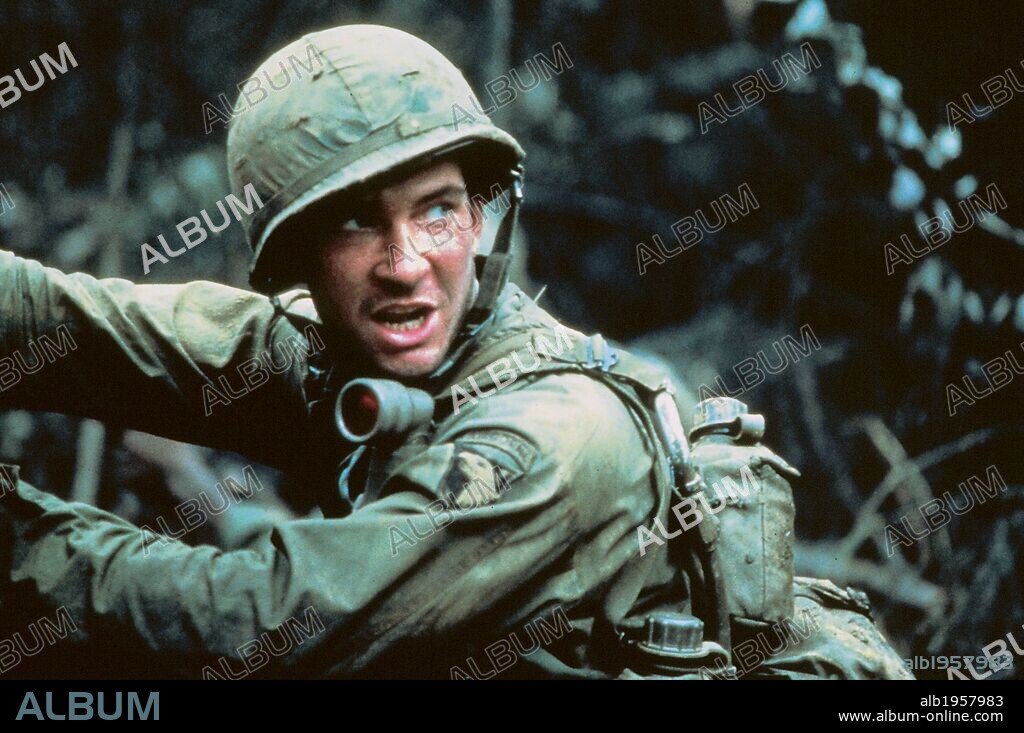 DYLAN McDERMOTT in HAMBURGER HILL, 1987, unter der Regie von JOHN IRVIN. Copyright RKO PICTURES.