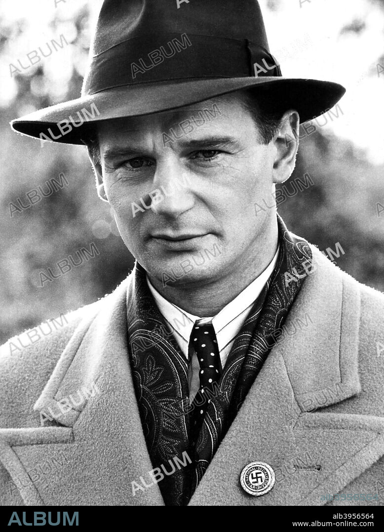 LIAM NEESON in SCHINDLER'S LIST, 1993, unter der Regie von STEVEN SPIELBERG. Copyright UNIVERSAL PICTURES.