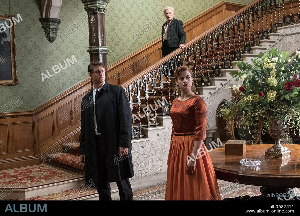 GLENN CLOSE, MAX IRONS y STEFANIE MARTINI en LA CASA TORCIDA, 2017 (CROOKED HOUSE), dirigida por GILLES PAQUET-BRENNER. Copyright BRILLIANT FILMS/FRED FILMS.