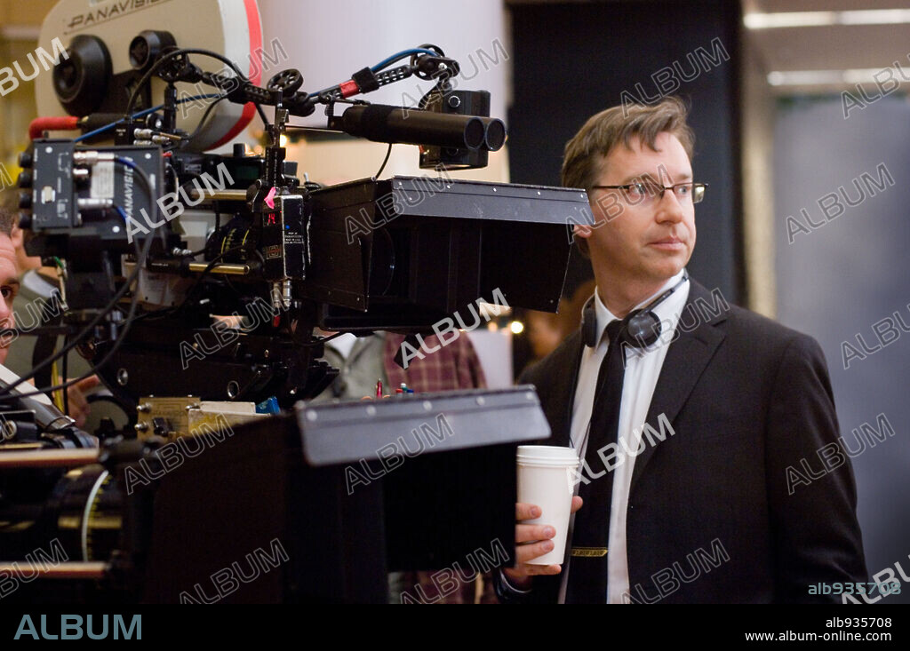 PAUL FEIG en PELIGRO: MENORES SUELTOS, 2006 (UNACCOMPANIED MINORS), dirigida por PAUL FEIG. Copyright WARNER BROS PICTURES/DONNERS' COMPANY/VILLAGE ROADSHOW PICTU / BRAMLEY, JOHN.