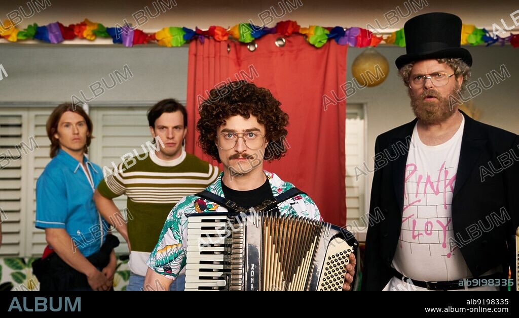 DANIEL RADCLIFFE, DEMETRI MARTIN, JORMA TACCONE and RAINN WILSON in WEIRD: THE AL YANKOVIC STORY, 2022, directed by ERIC APPEL. Copyright Funny or Die.