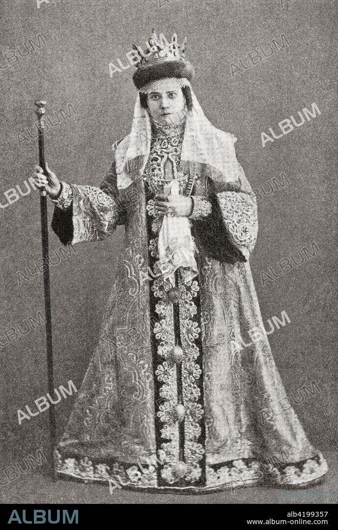 Irina Feodorovna Godunova, later Alexandra, 1557-1603.  Tsaritsa of Russia by marriage to Tsar Feodor I Ivanovich and the sister of Tsar Boris Godunov.  From Hutchinson's History of the Nations, published 1915.