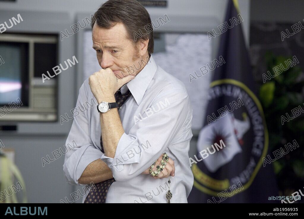 BRYAN CRANSTON in ARGO, 2012, directed by BEN AFFLECK. Copyright WARNER BROS. PICTURES.