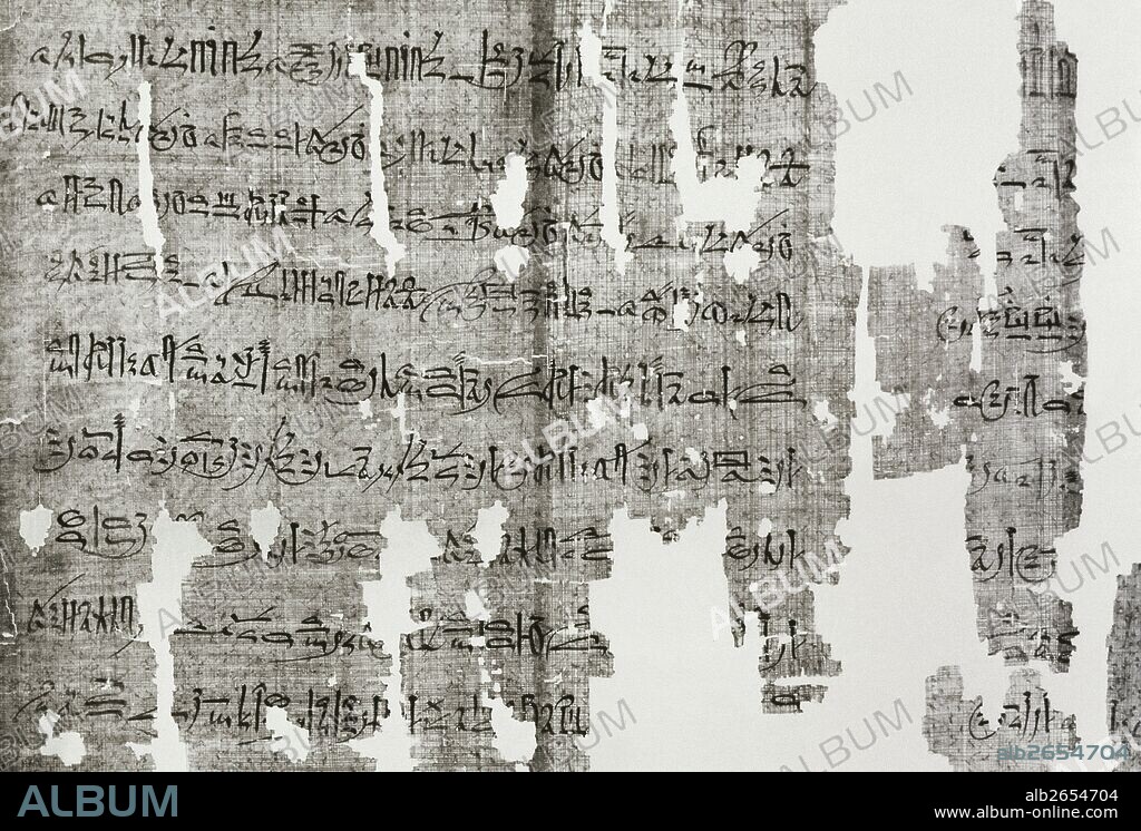 ESCRITURA HIERATICA. Cierto tipo de escritura egipcia antigua, que era una abreviación de la jeroglífica. "PAPIRO DEL PROCESO". Escrito en hierático, contiene el juicio contra el conspirador que mató a RAMSES III (año 1151 a. C.). Museo Egipcio. Turín. Italia.