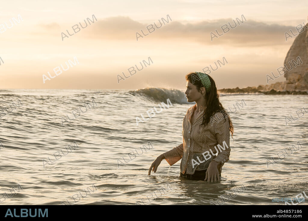 GEMMA ARTERTON in SUMMERLAND, 2020, unter der Regie von JESSICA SWALE. Copyright IOTA FILMS/SHOEBOX FILMS.