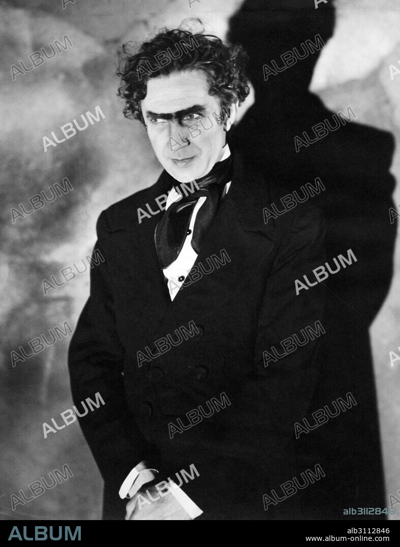 BELA LUGOSI in MURDERS IN THE RUE MORGUE, 1932, directed by ROBERT FLOREY. Copyright UNIVERSAL PICTURES / Cortesía.