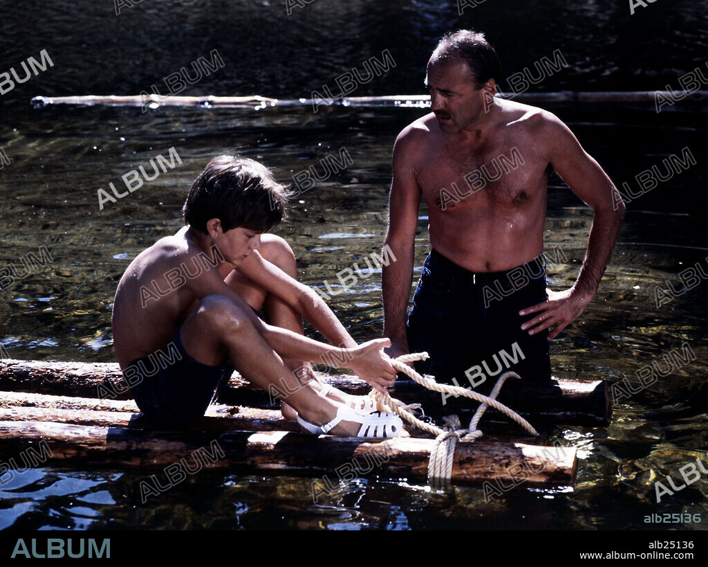 EL RIO DE ORO, 1986, dirigida por JAIME CHAVARRI.