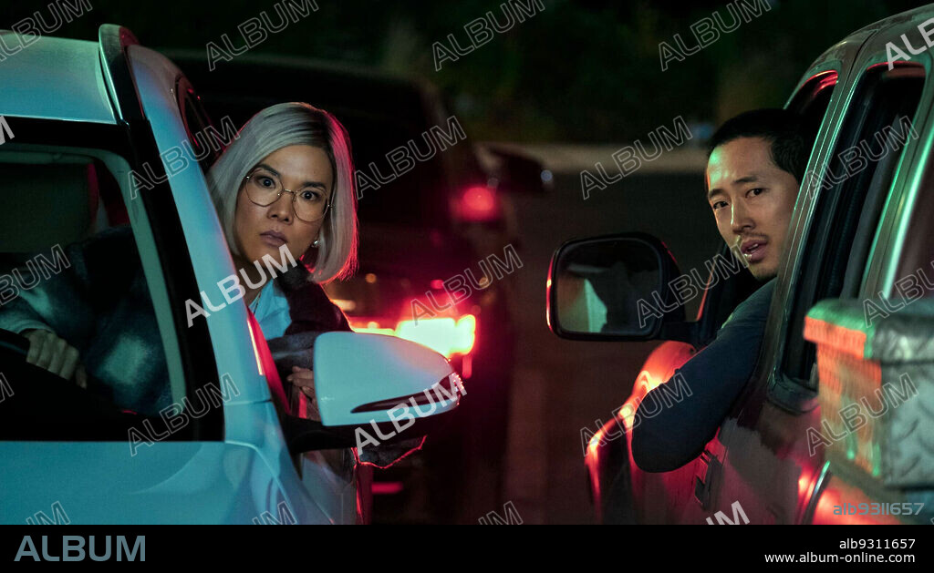 ALI WONG and STEVEN YEUN in BEEF, 2023, directed by JAKE SCHREIER. Copyright A24.