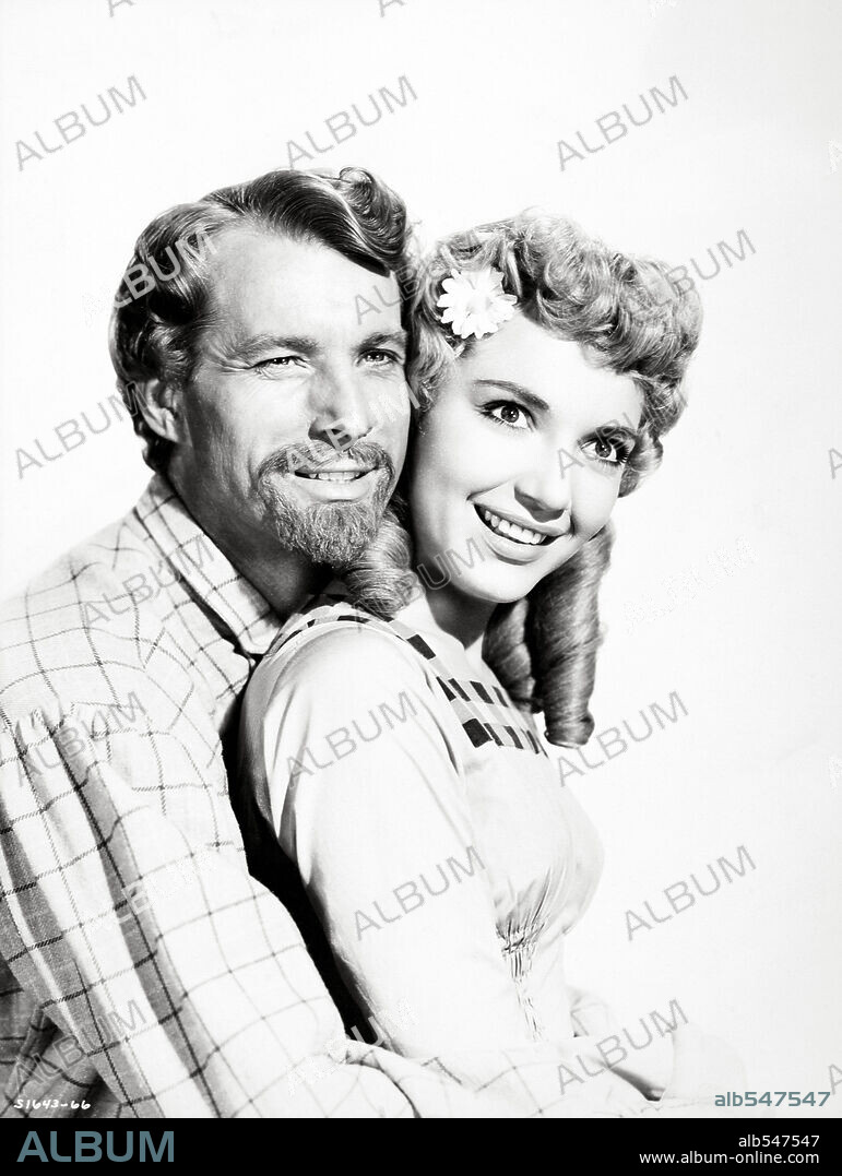 MATT MATTOX y RUTA LEE en SIETE NOVIAS PARA SIETE HERMANOS, 1954 (SEVEN BRIDES FOR SEVEN BROTHERS), dirigida por STANLEY DONEN. Copyright M.G.M.