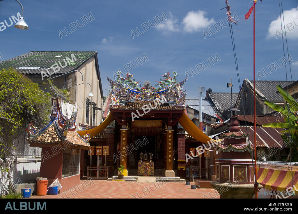 San Chao Saeng Tham is a Taoist Chinese temple in Phuket's old town in the south of Thailand. Taoism, or Daoism, refers to a variety of related philosophical and religious traditions that have influenced the people of Eastern Asia for more than two millennia. They also notably influenced the Western world, particularly since the 19th century. The word Tao translates as 'path' or 'way'. It carries more abstract, spiritual meanings in folk religion and Chinese philosophy. Taoist propriety and ethics emphasize the Three Jewels of the Tao: compassion, moderation and humility, while Taoist thought generally focuses on nature, the relationship between humanity and the cosmos; health and longevity; and 'wu wei' (action through inaction). Harmony with the universe is the intended result of many Taoist rules and practices. Reverence for ancestor spirits and immortals is common in popular Taoism. Organized Taoism distinguishes its ritual activity from that of the folk religion, which some professional Taoists view as debased. Chinese alchemy (including Neidan), astrology, cuisine, Zen Buddhism, several Chinese martial arts, Chinese traditional medicine, feng shui, and many styles of qi gong have been intertwined with Taoism throughout history.