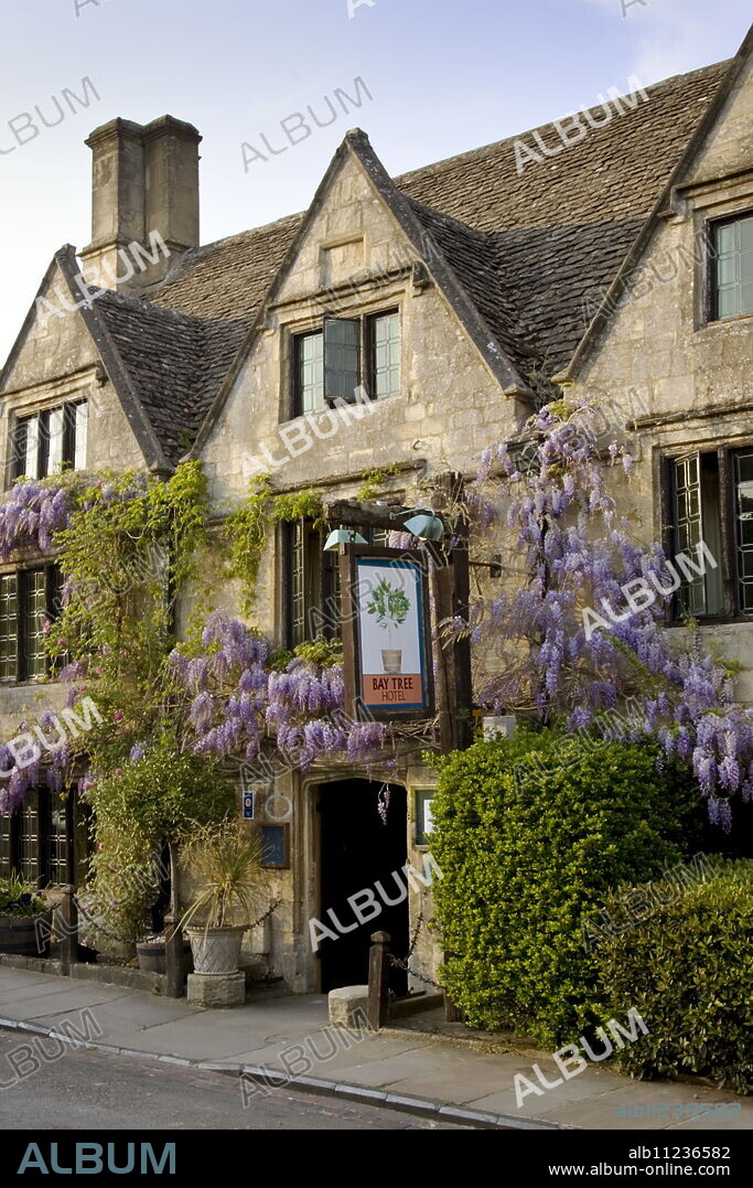 The Bay Tree Hotel covered in wisteria, Burford,The Cotswolds, United Kingdom.