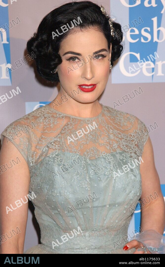 Apr 24, 2009 - Los Angeles, California, USA - Performer DITA VON TEESE at the L.A. Gay & Lesbian Center Presenting 'An Evening with Women' Celebrating Art, Music and Equality, held at the Beverly Hilton Hotel. 24/04/2009