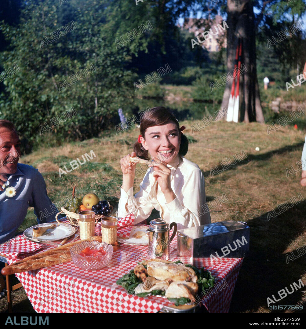 AUDREY HEPBURN und GARY COOPER in ARIANE - LIEBE AM NACHMITTAG, 1957 (LOVE IN THE AFTERNOON), unter der Regie von BILLY WILDER. Copyright BILLY WILDER.