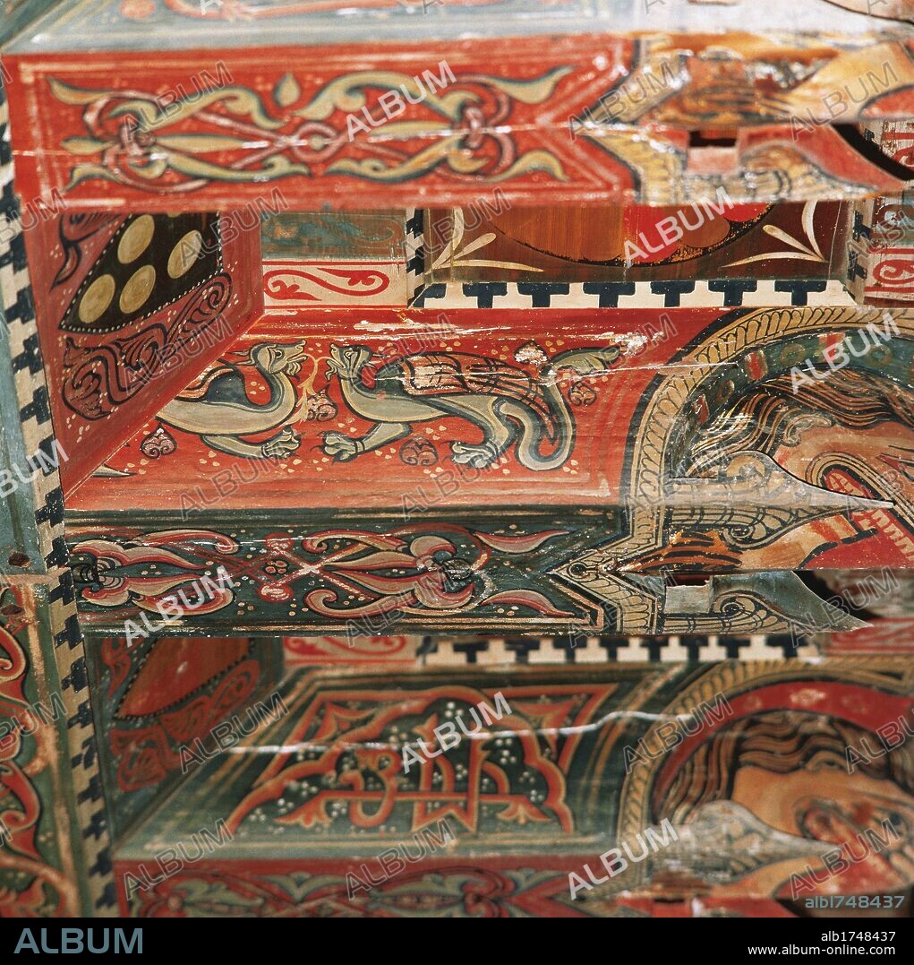 MUDEJAR ART. 13th-14th century. Second half of the 13th century or beginnings of 14th. Detail of the choir of the church's choir, of polychrome wood with motifs taken from a varied fauna and mythology of oriental style. CHURCH OF SAN ROMAN DE CASTRO). Province of Huesca. Aragon. Spain.