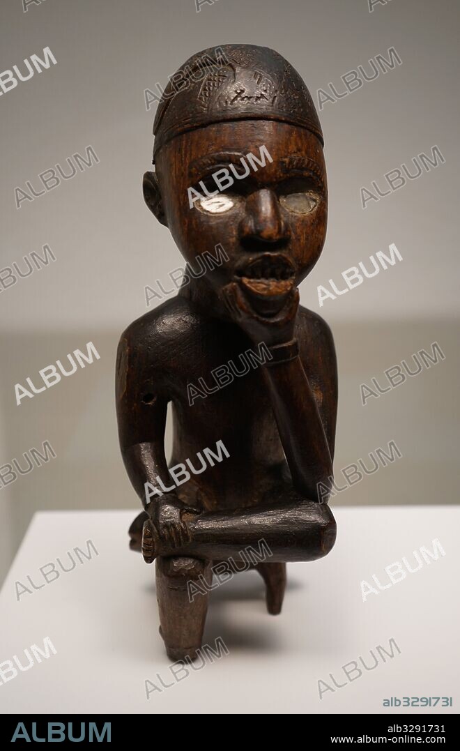 Wooden figure for ancestor worship; Bakongo Tribe; Yombe Group; Democratic Republic of Congo; Africa 20th century.