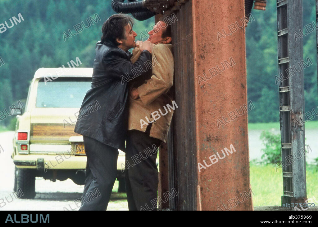 AL PACINO y ROBIN WILLIAMS en INSOMNIO, 2002 (INSOMNIA), dirigida por CHRISTOPHER NOLAN. Copyright TRI STAR PICTURES.
