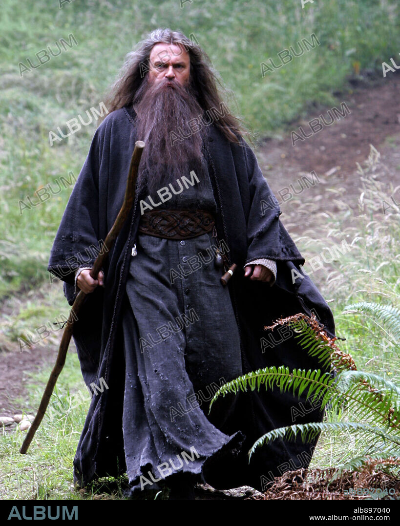 SAM NEILL in MERLIN'S APPRENTICE, 2006 (MERLIN'S APPRENTICE-TV), directed by DAVID WU. Copyright HALLMARK.