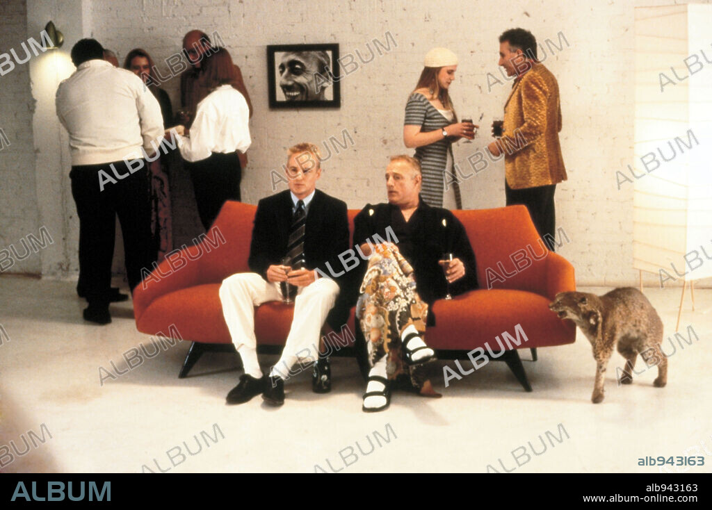 JAMES CAAN and OWEN WILSON in BOTTLE ROCKET, 1996, directed by WES ANDERSON. Copyright COLUMBIA PICTURES / NEWCOMB, DEANA.