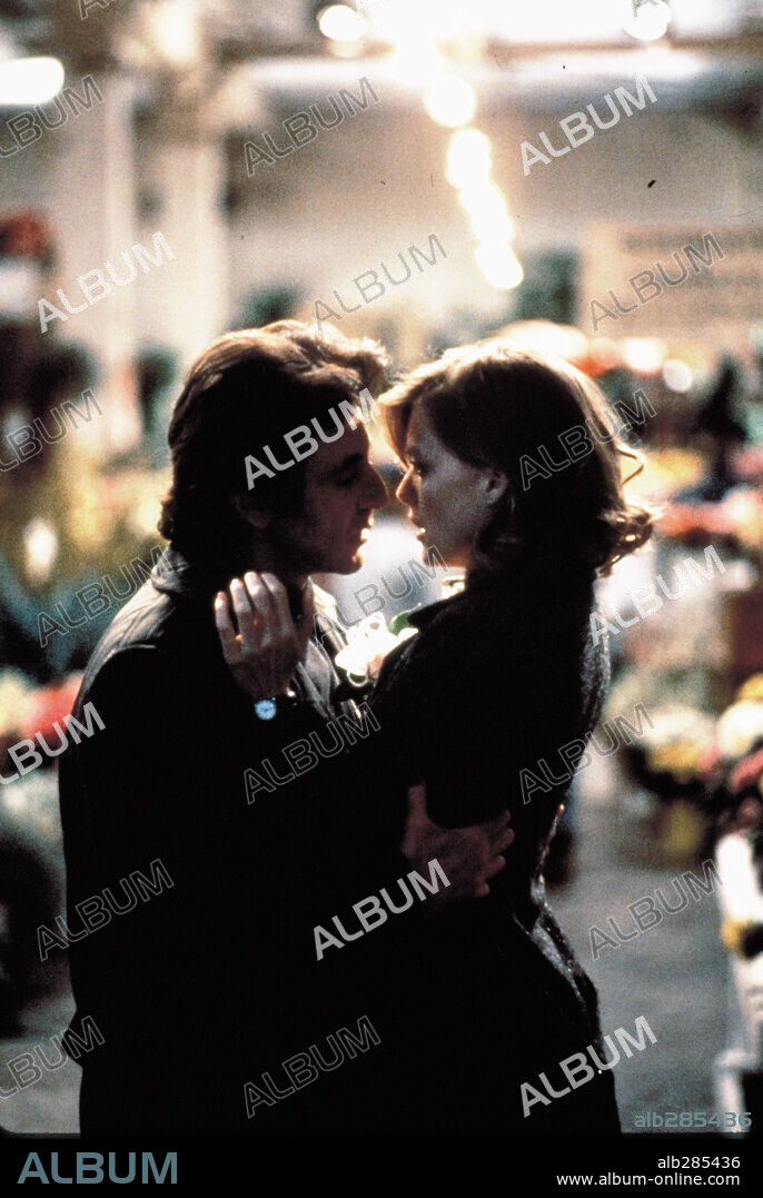 AL PACINO y MICHELLE PFEIFFER en FRANKIE AND JOHNNY, 1991, dirigida por GARRY MARSHALL. Copyright PARAMOUNT PICTURES.