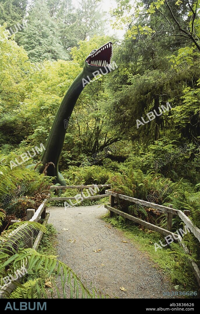 Elasmosaurus, a plesiosaur from the Cretaceous Period, in the Prehistoric Gardens near Port Orford, Oregon.