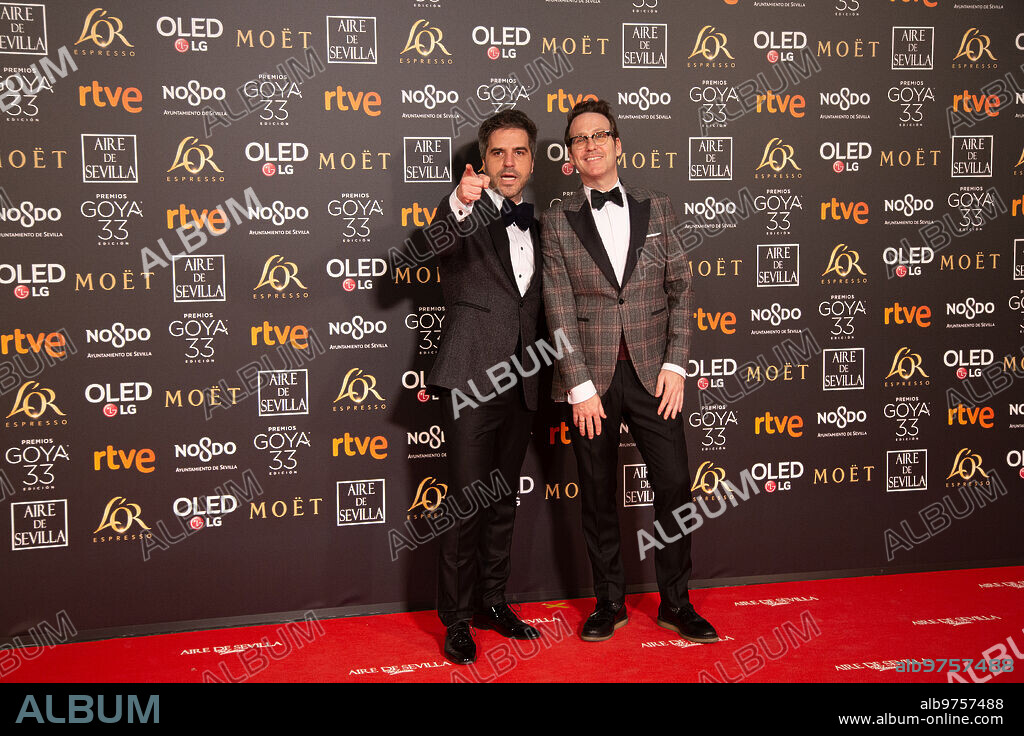 Sevilla, 02/02/2019. Gala de la 33 edición de los premios Goya, en el Fibes. En la imagen, Ernesto Sevilla y Joaquín Reyes en la alfombra roja. Foto: Vanessa Gómez ARCHSEV.