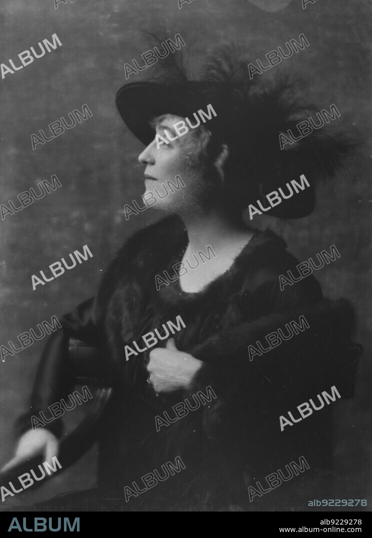 ARNOLD GENTHE. Astor, John J., Mrs. (Ava Willing), portrait photograph, 1916 Feb. 8.