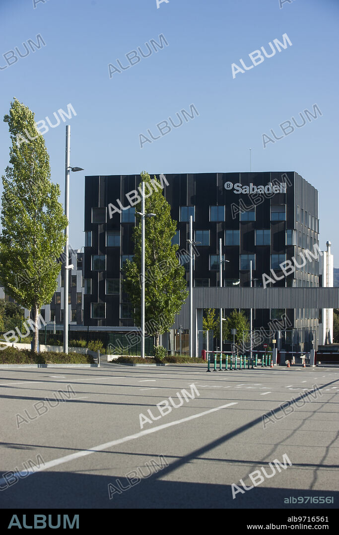 Sant Cugat del Valles (Barcelona), 10/05/2017. Corporate Headquarters of Banco Sabadell. Photo: Inés Baucells Archdc.
