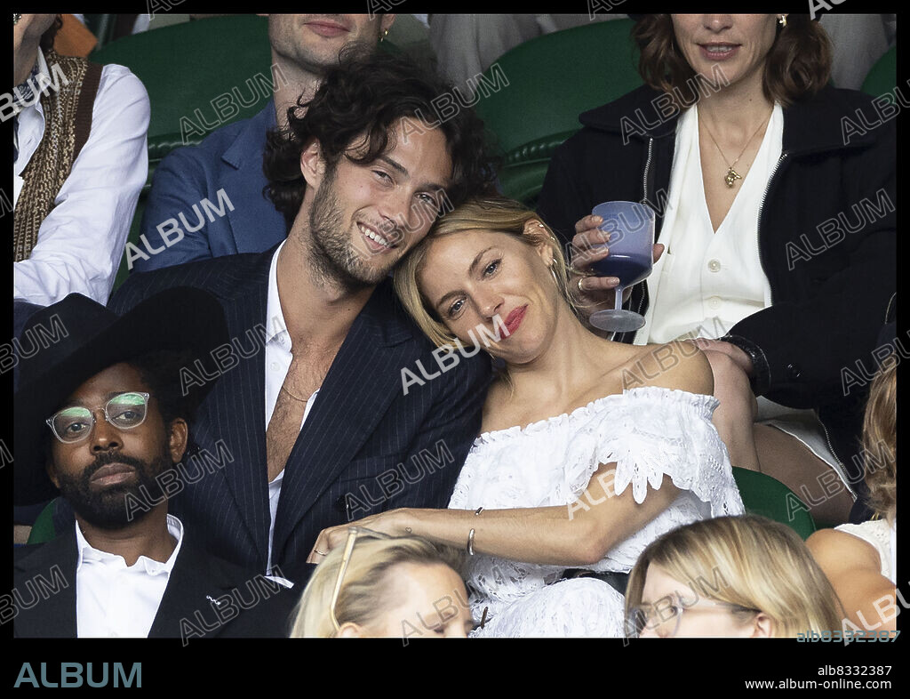 July 3, 2022, London, London, United Kingdom: Sienna Miller and boyfriend Oli Green on day seven of the Wimbledon Tennis Championships in London. (Credit Image: © Stephen Lock/i-Images via ZUMA Press).