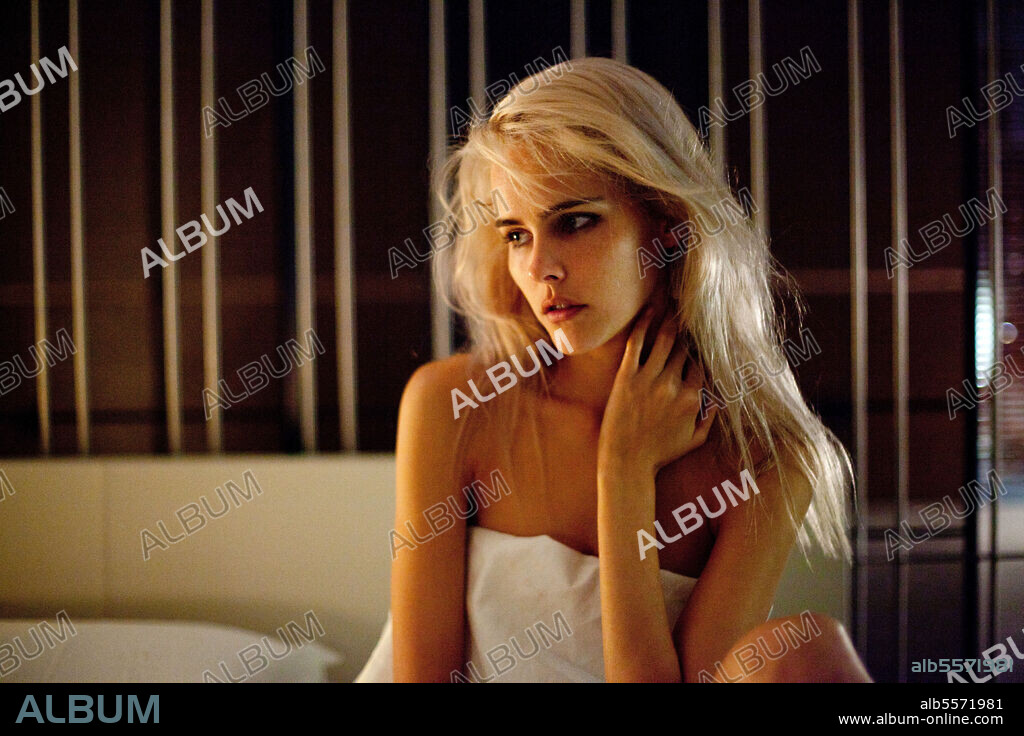 ISABEL LUCAS in THE LOFT, 2014, directed by ERIK VAN LOOY. Copyright OPEN ROAD FILMS.