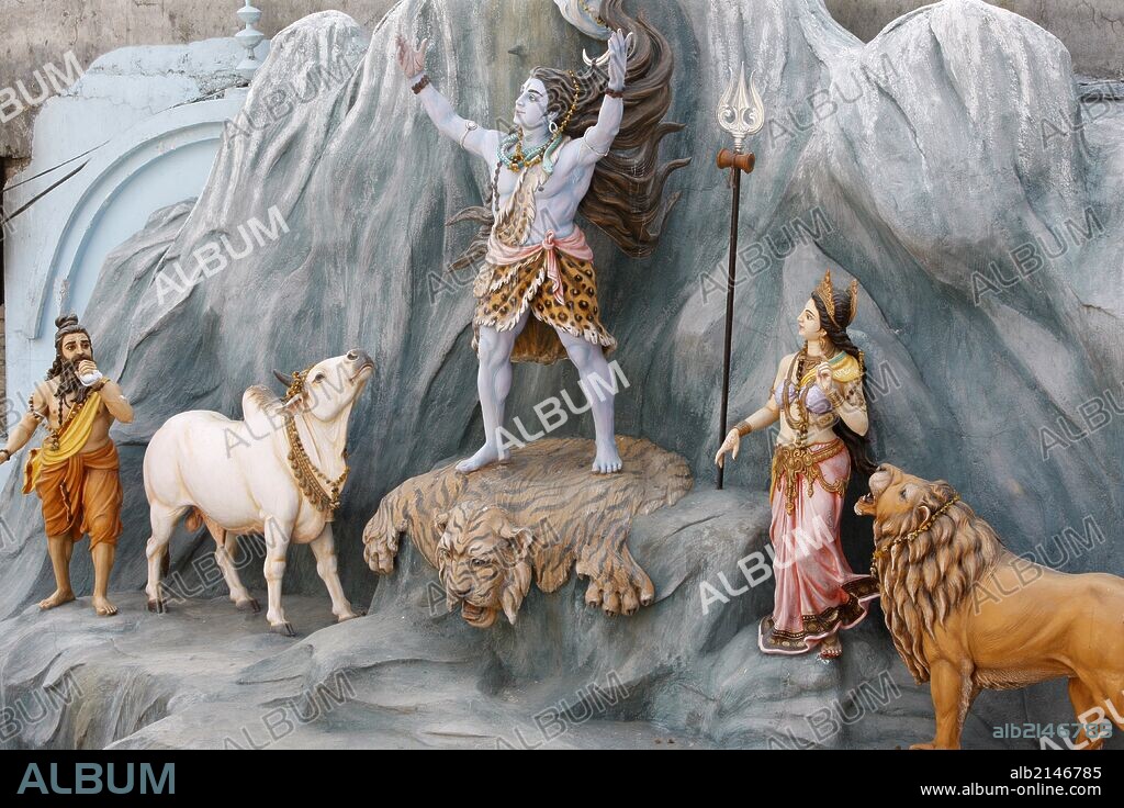 Sculpture in Lakshman temple, Rishikesh, Ganga vatarana (Shiva receiving the Ganges from the heaven).