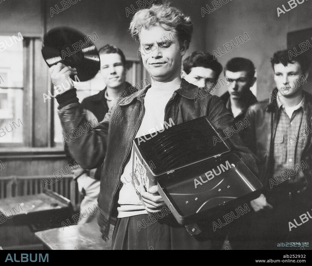SEMILLA DE MALDAD, 1955 (BLACKBOARD JUNGLE), dirigida por RICHARD BROOKS. Copyright M.G.M.