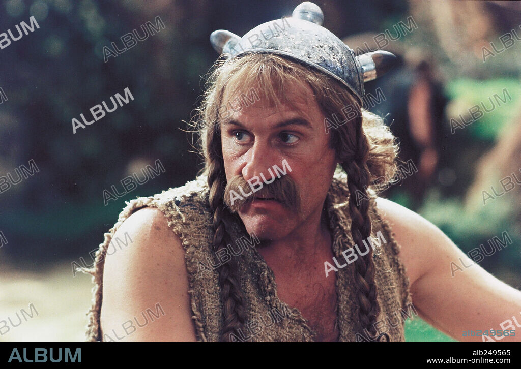 GERARD DEPARDIEU en ASTÉRIX Y OBÉLIX CONTRA CÉSAR, 1999 (ASTERIX ET OBELIX CONTRE CESAR), dirigida por CLAUDE ZIDI. Copyright RENN PRODUCTIONS / GEORGE, ETIENNE.
