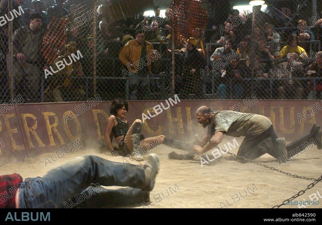 ASIA ARGENTO in LAND OF THE DEAD, 2005, directed by GEORGE A. ROMERO. Copyright UNIVERSAL PICTURES / GIBSON, MICHAEL.