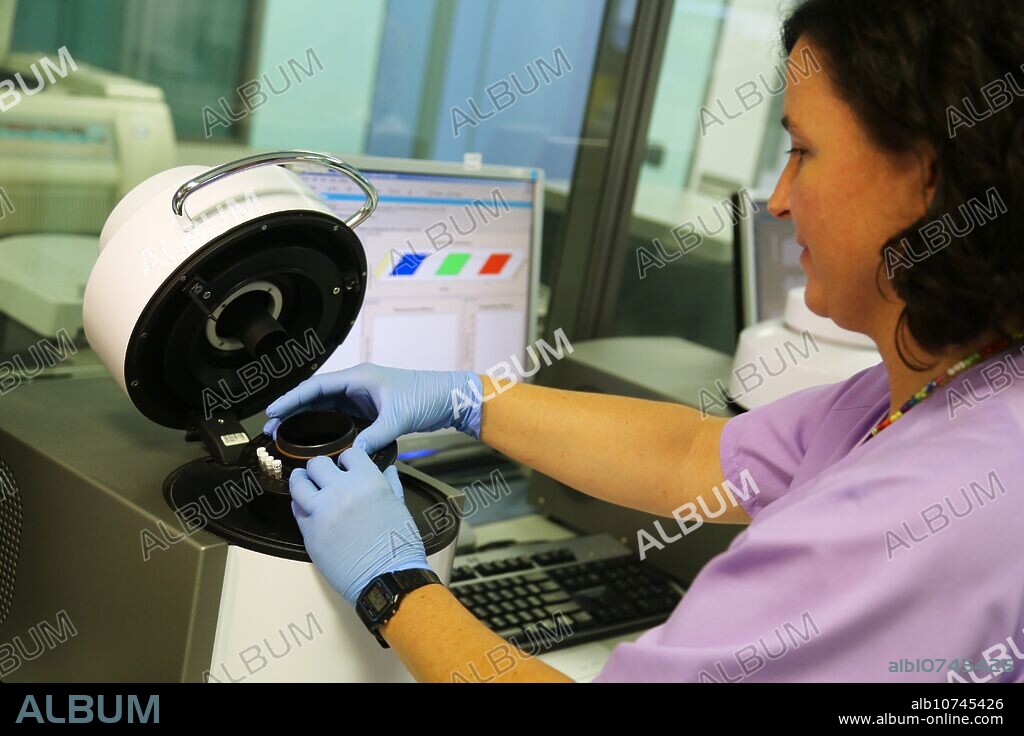 PCR, Lightcycler, Microbiology Department, Donostia Hospital, San Sebastian, Donostia, Gipuzkoa, Basque Country, Spain.