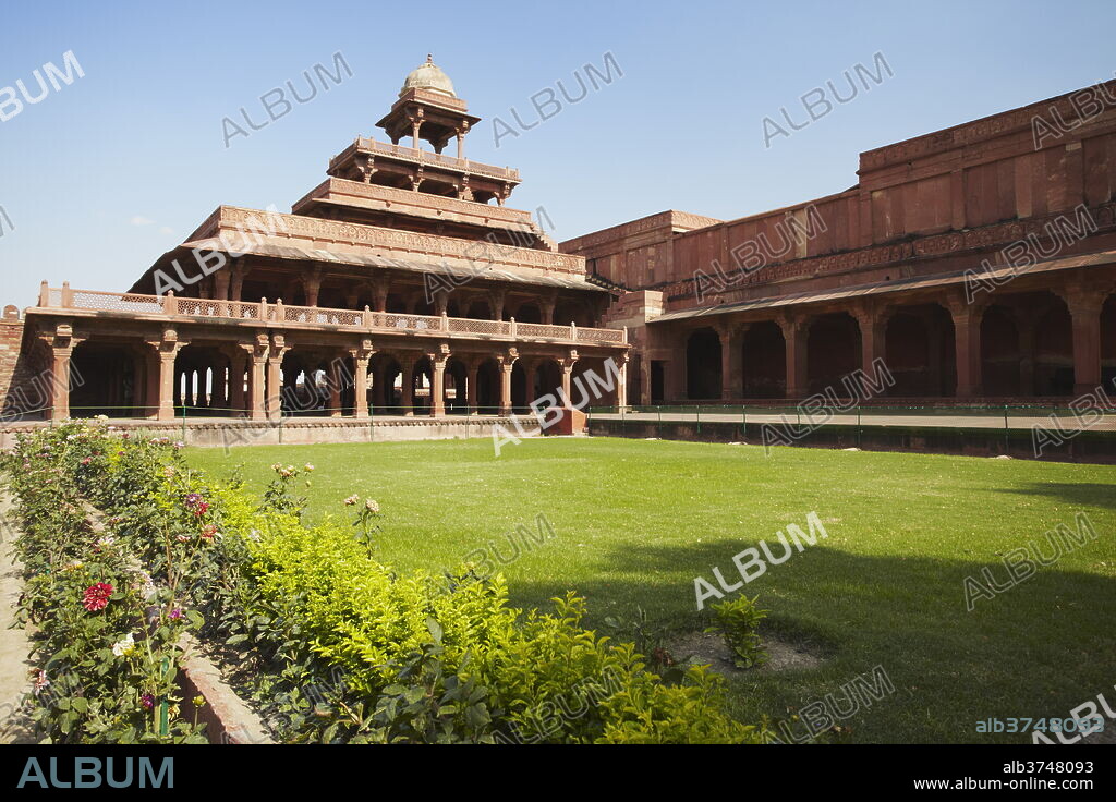 Panch Mahal, Fatehpur Sikri, UNESCO World Heritage Site, Uttar Pradesh, India, Asia.