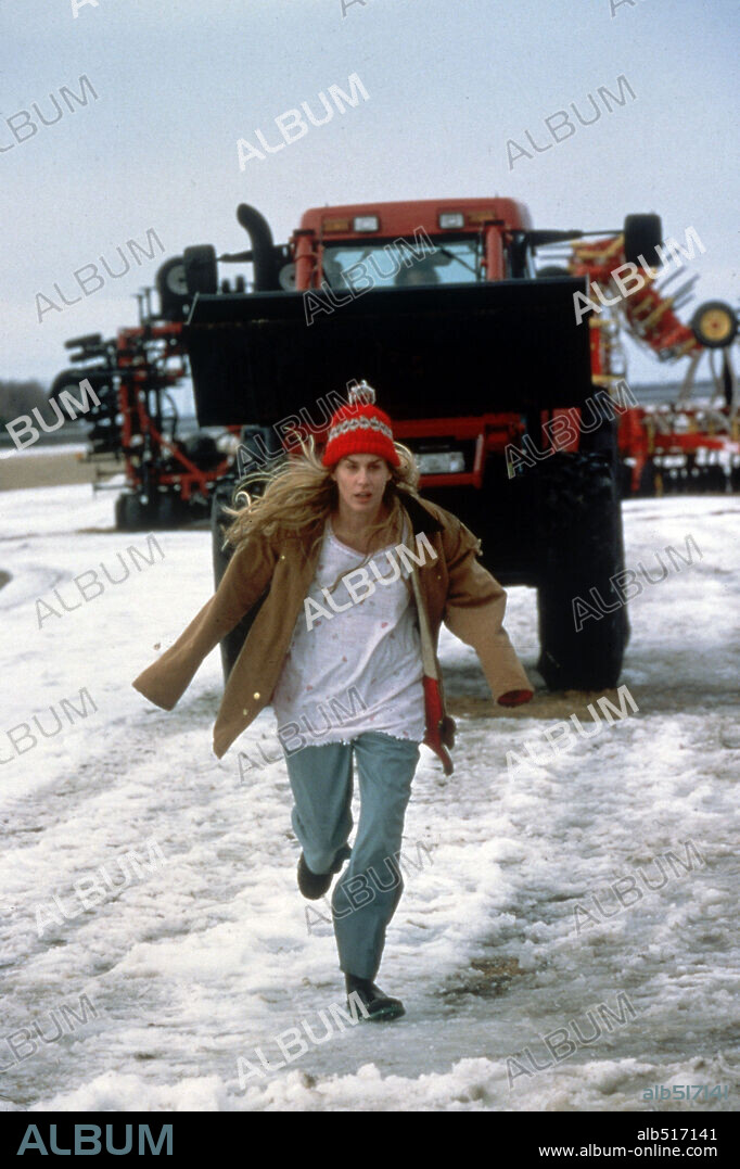 DARYL HANNAH in CORD, 2000, directed by SIDNEY J. FURIE. Copyright GFT ENTERTAINMENT.
