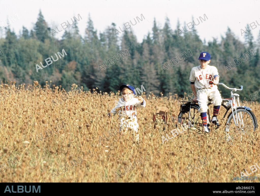 SIMON BIRCH, 1998, directed by MARK STEVEN JOHNSON. Copyright HOLLYWOOD PICTURES / MARKFIELD, ALAN.