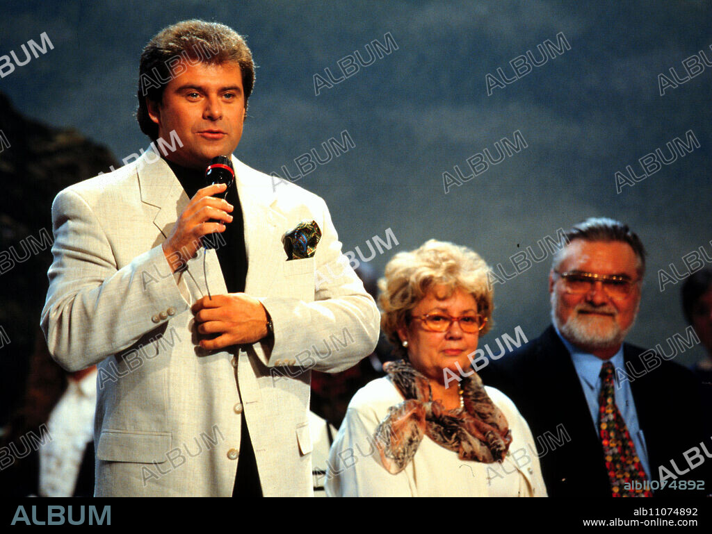 HIT PARADE OF FOLK MUSIC, ARD TV, 1996, Presented by ANDY BORG, pop singer from Austria.