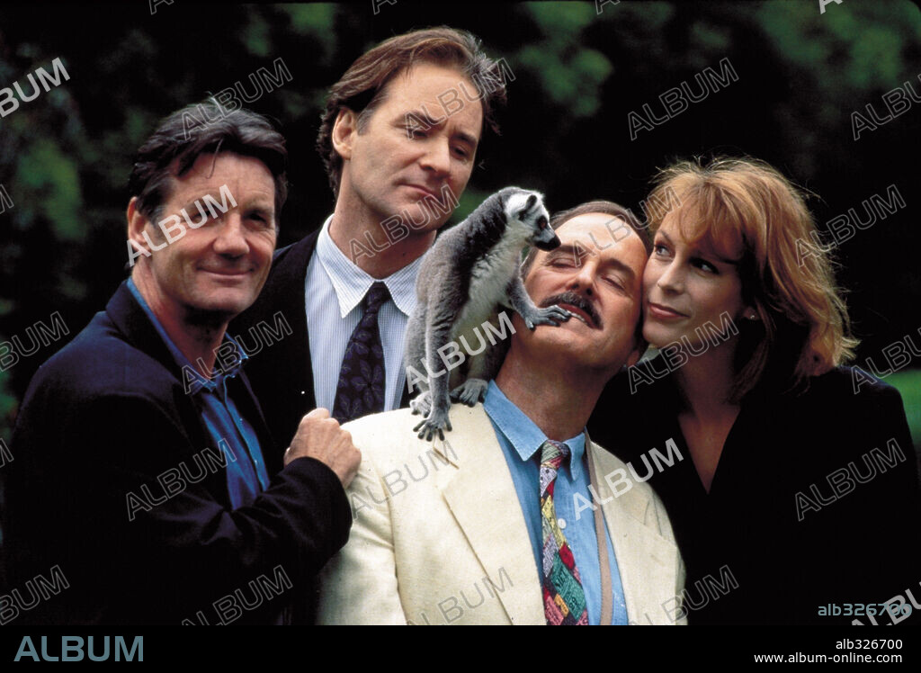 JAMIE LEE CURTIS, JOHN CLEESE, KEVIN KLINE und MICHAEL PALIN in FIERCE CREATURES, 1997, unter der Regie von FRED SCHEPISI. Copyright FISH PRODUCTIONS/JERSEY FILMS / APPLEBY, DAVID.