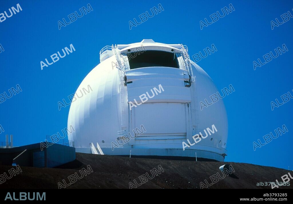 Telescope dome at the Observatories at Mauna Kea, an independent collection of astronomical research facilities located on the summit of Mauna Kea on the Big Island of Hawaii, USA.