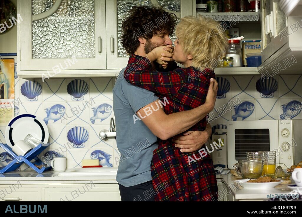 ADRIANA UGARTE y DANIEL GRAO en JULIETA, 2016, dirigida por PEDRO ALMODOVAR. Copyright EL DESEO S.A.
