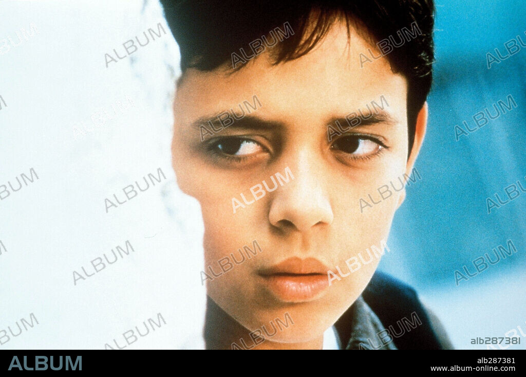 SAUL FONSECA dans JAIME, 1999, réalisé par ANTONIO-PEDRO VASCONCELOS. Copyright FADO FILMES.