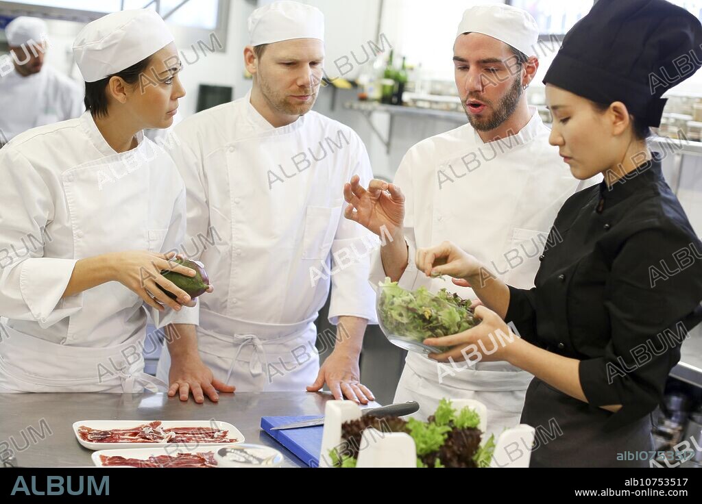 Chefs, Cooks in cooking school, Cuisine School, Donostia, San Sebastian, Gipuzkoa, Basque Country, Spain, Europe.