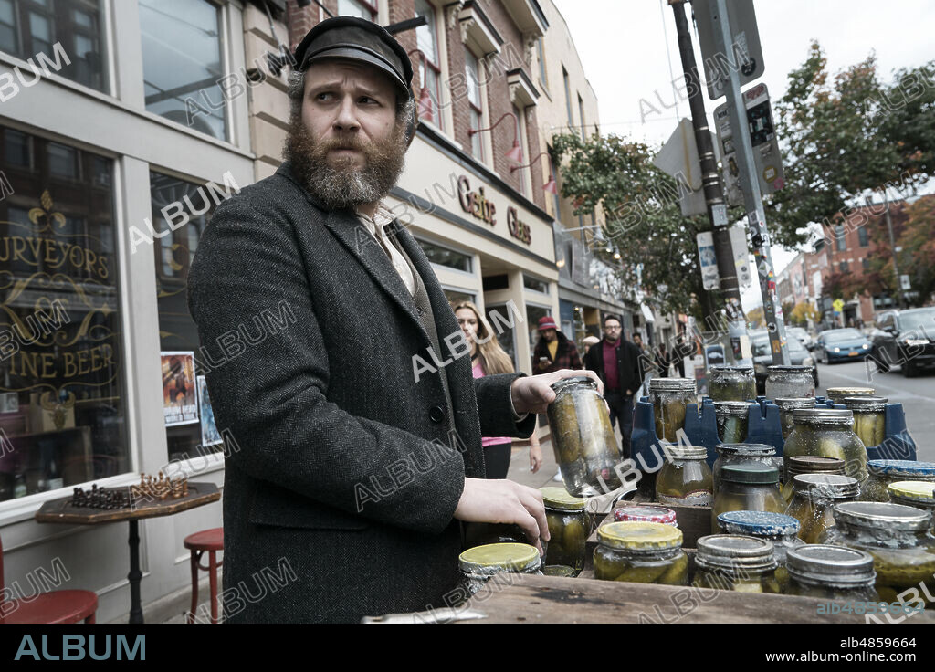 SETH ROGEN en ENCURTIDO EN EL TIEMPO, 2020 (AN AMERICAN PICKLE), dirigida por BRANDON TROST. Copyright POINT GREY PICTURES/GRAVITATIONAL PROD/SPE/WARNER BROS. PIC.